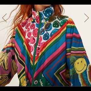 Farm Rio windbreaker smiley. Size Medium.